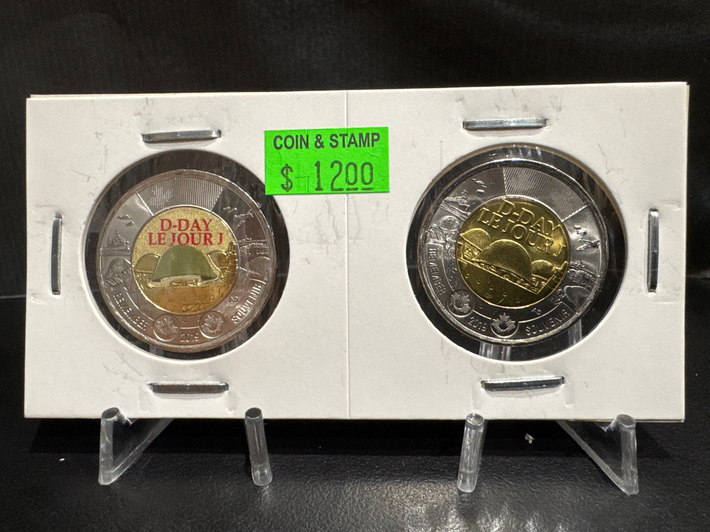2019 D-DAY IN CARDBOARD 2X2 COLOURED/UNCOLOURED TOONIE (2 PACK)