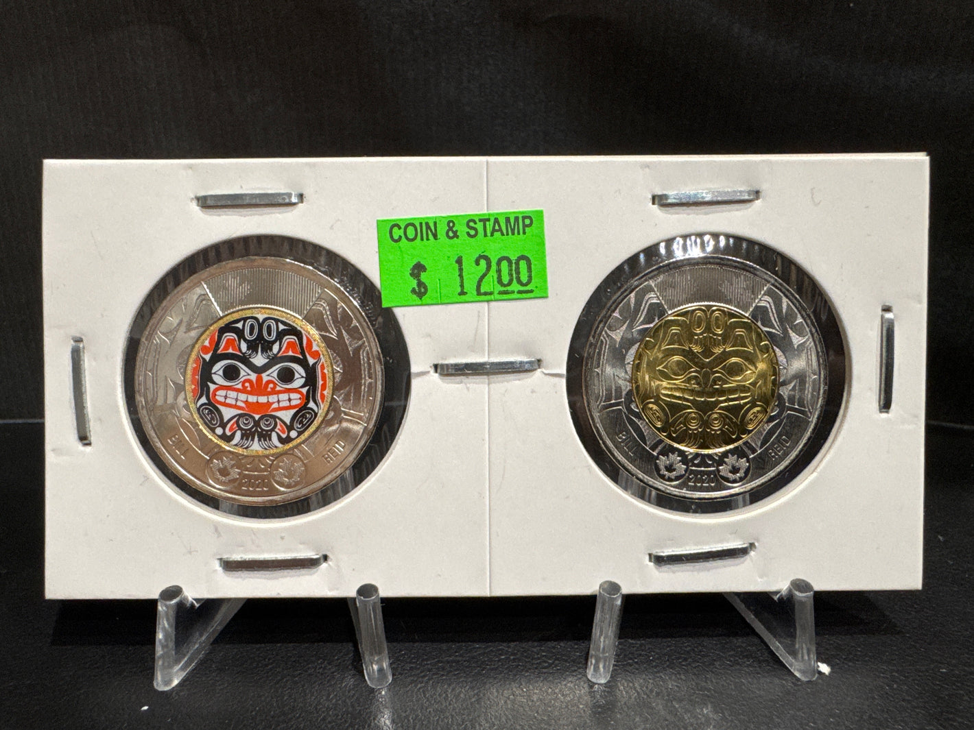 2020 BILL REID IN CARDBOARD 2X2 COLOURED/UNCOLOURED TOONIE (2 PACK)