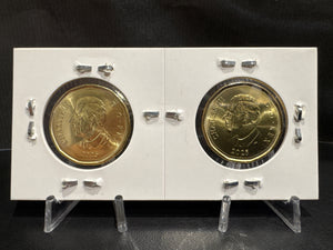 2025 150TH ANNIV OF THE SUPREME COURT OF CANADA IN CARDBOARD 2X2 COLOURED/UNCOLOURED LOONIE (2 PACK)
