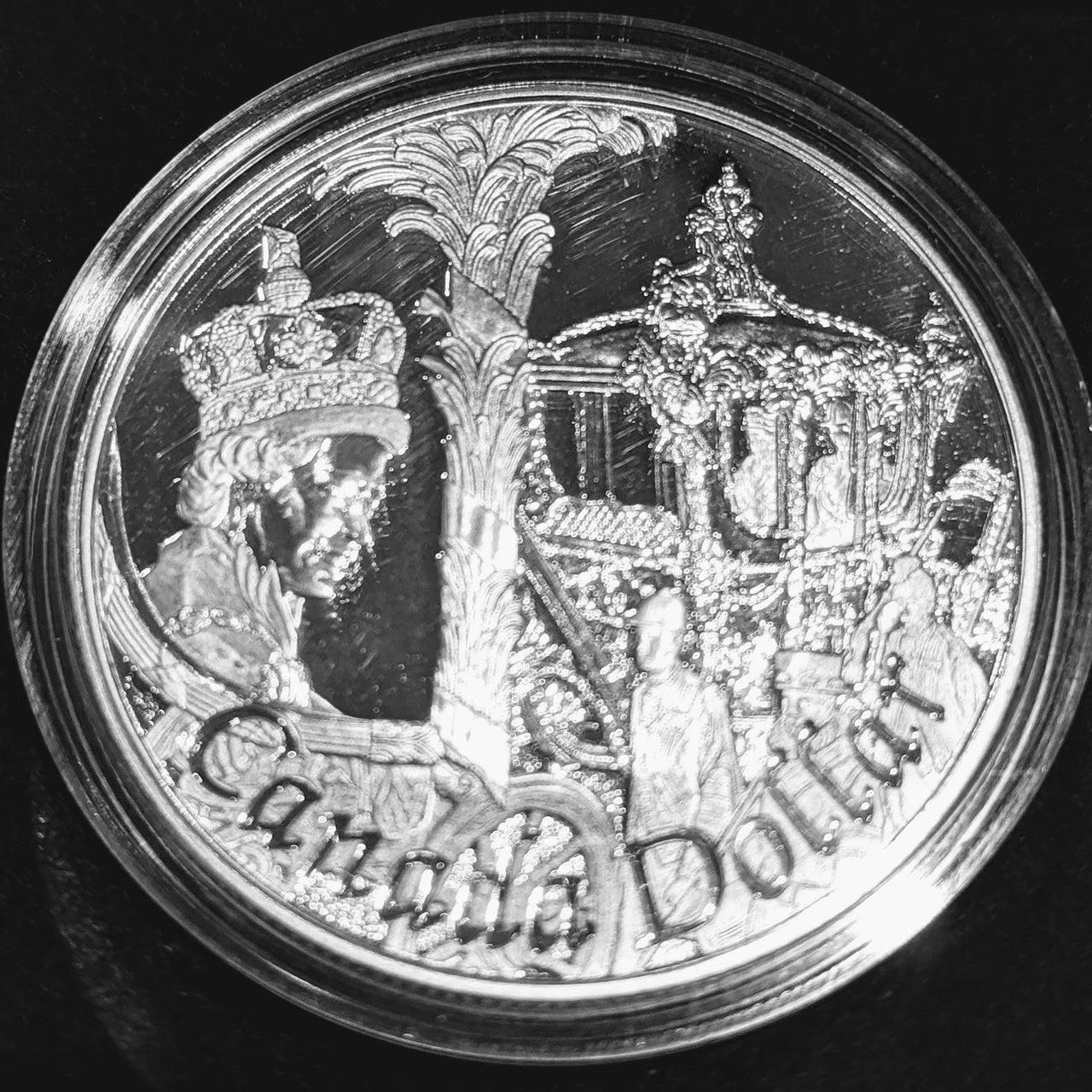 2002 PROOF SILVER DOLLAR - QUEEN'S GOLDEN JUBILEE