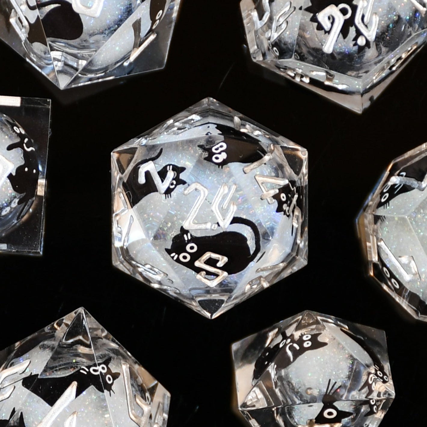 BLACK CAT LIQUID CORE DICE SET - WHITE AND SILVER