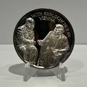 E-TRANSFER ONLY - 1971 1oz LIFE AND LEGACY OF JOHN F. KENNEDY MEDAL: WITH KHRUSCHCHEV IN VIENNA FINE SILVER