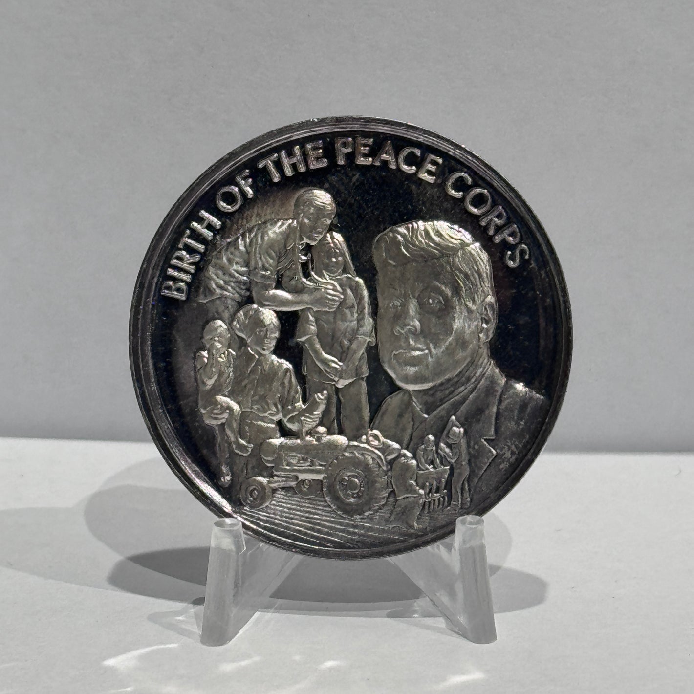 E-TRANSFER ONLY - 1971 1oz LIFE AND LEGACY OF JOHN F. KENNEDY MEDAL: THE BIRTH OF THE PEACE CORP FINE SILVER