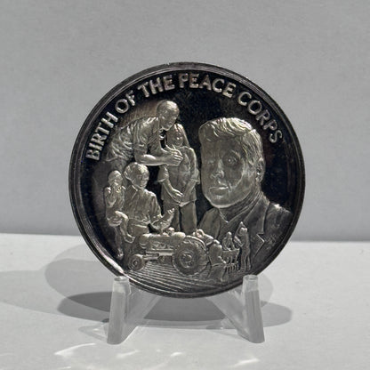 E-TRANSFER ONLY - 1971 1oz LIFE AND LEGACY OF JOHN F. KENNEDY MEDAL: THE BIRTH OF THE PEACE CORP FINE SILVER