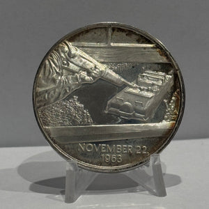 E-TRANSFER ONLY - 1971 1oz LIFE AND LEGACY OF JOHN F. KENNEDY MEDAL: NOVEMBER 22, 1963 FINE SILVER