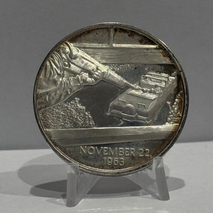 E-TRANSFER ONLY - 1971 1oz LIFE AND LEGACY OF JOHN F. KENNEDY MEDAL: NOVEMBER 22, 1963 FINE SILVER