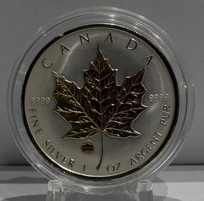 E-TRANSFER ONLY - 2009 1oz $5 SILVER MAPLE LEAF BRANDENBURG GATE PRIVY MARK