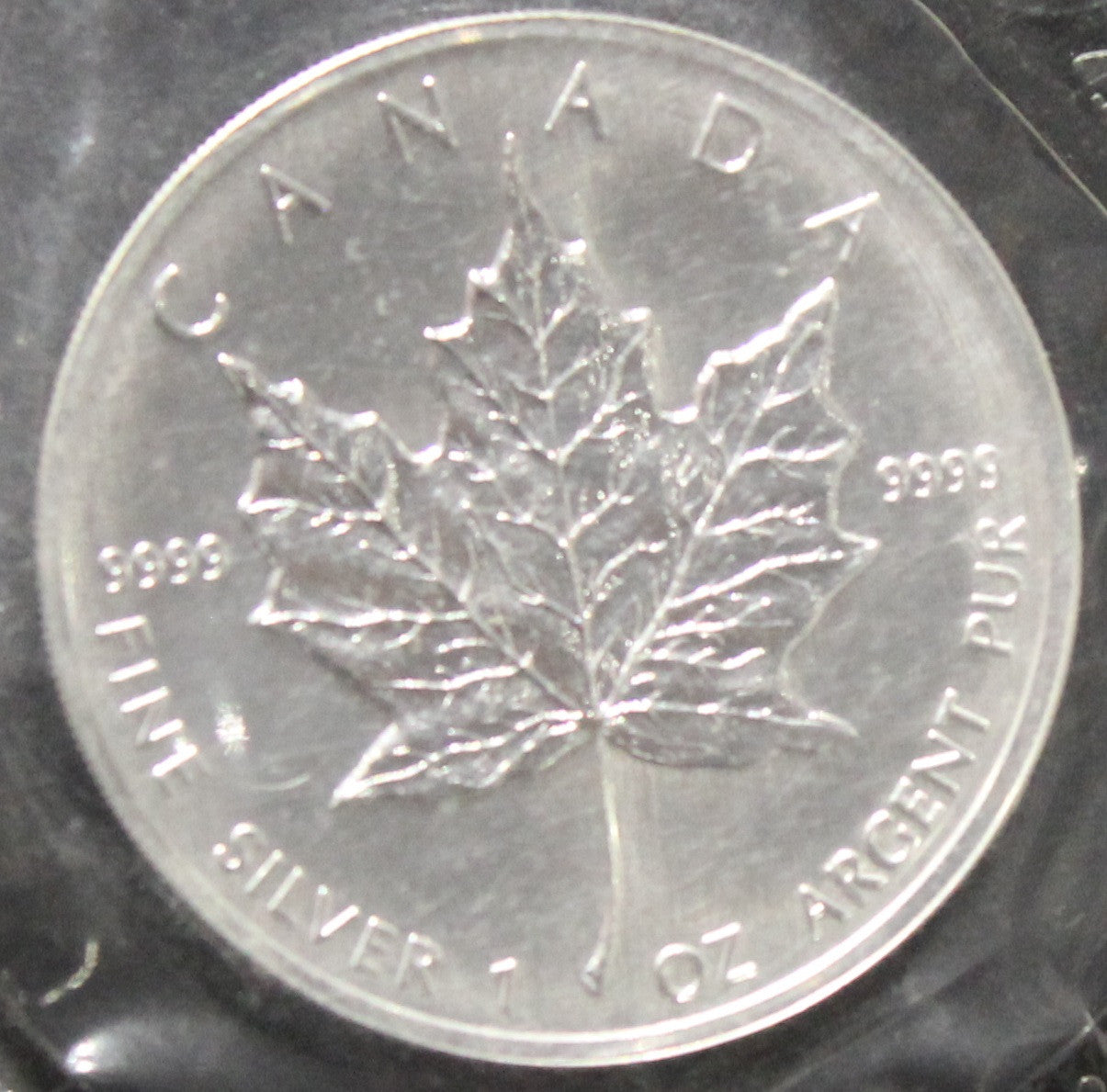 E-TRANSFER ONLY - 1oz. 1995 CANADIAN SILVER MAPLE LEAF COIN