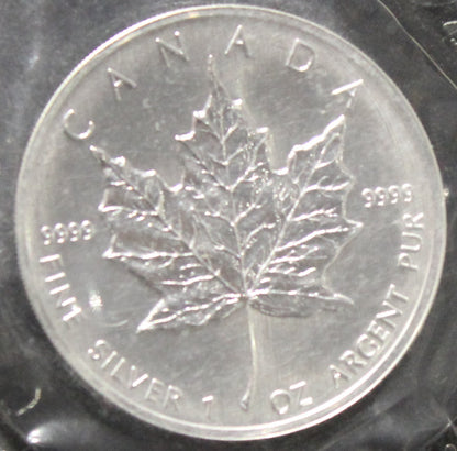 E-TRANSFER ONLY - 1oz. 1995 CANADIAN SILVER MAPLE LEAF COIN