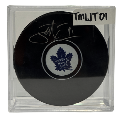 TORONTO MAPLE LEAFS - JOHN TAVARES AUTO PUCK