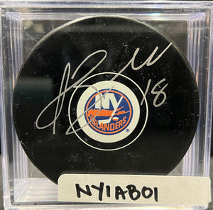 NEW YORK ISLANDERS - ANTHONY BEAUVILLIER AUTO PUCK