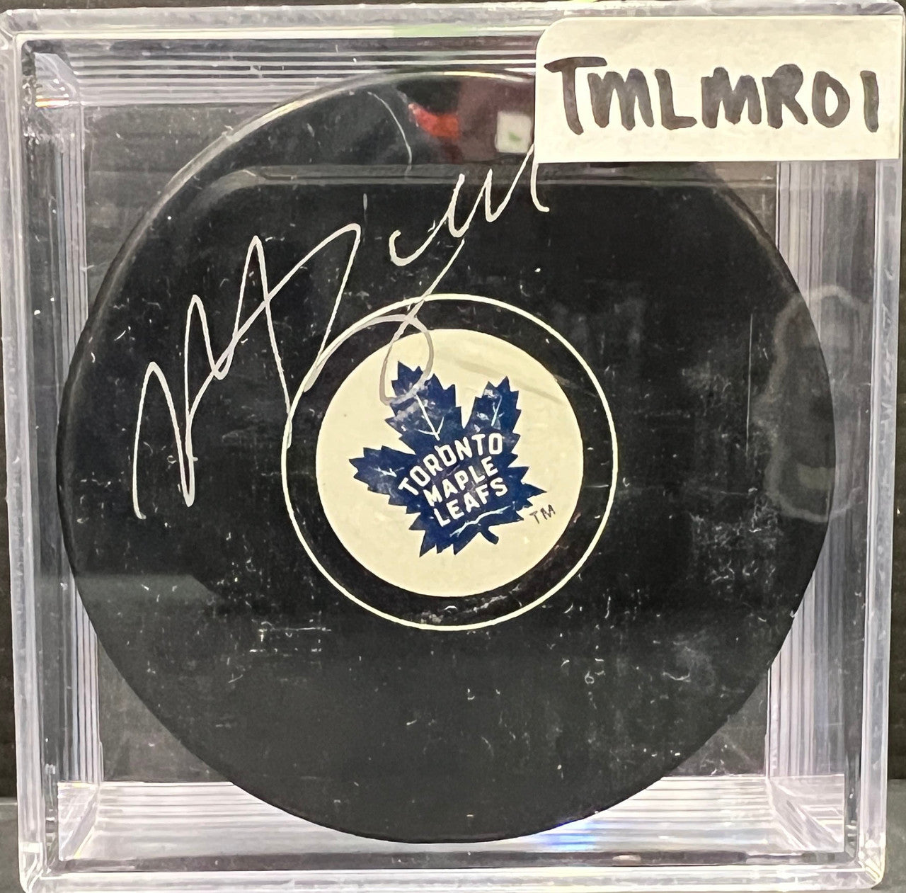 TORONTO MAPLE LEAFS - MORGAN RIELLY AUTO PUCK