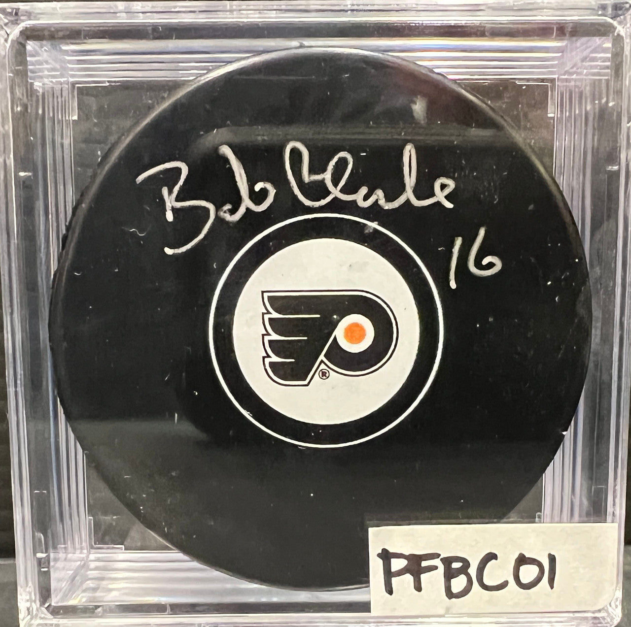 PHILADELPHIA FLYERS - BOBBY CLARKE AUTO PUCK