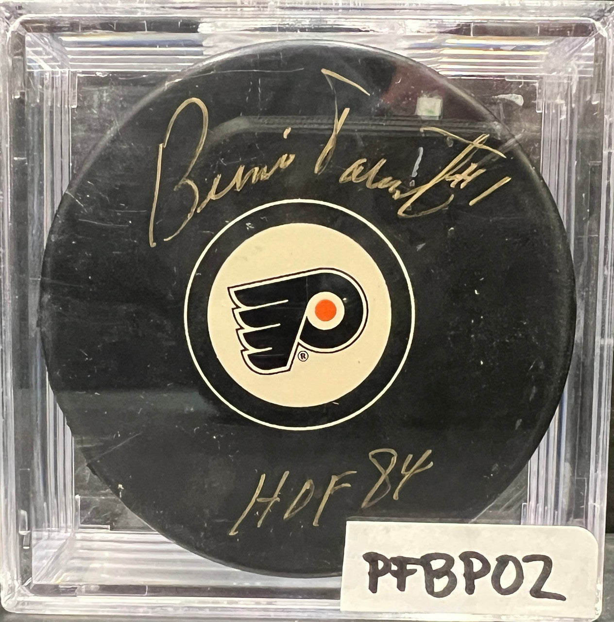 PHILADELPHIA FLYERS - BERNIE PARENT AUTO PUCK
