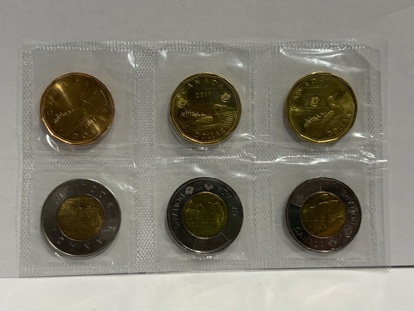 [AUCTION ONLY] 2012 CIRCULATION COINS AND TEST TOKENS SET