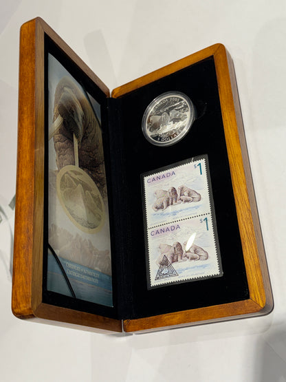 [AUCTION ONLY] 2005 ATLANTIC WALRUS AND CALF STAMP AND COIN SET
