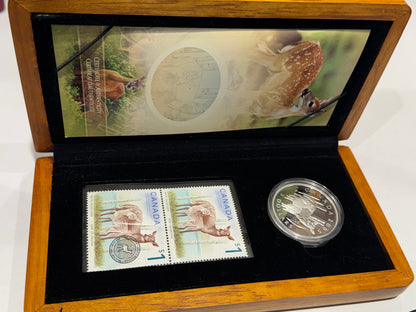 [AUCTION ONLY] 2005 WHITE-TAILED DEER AND FAWN STAMP AND COIN SET