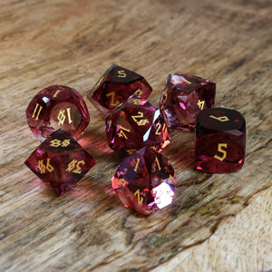 STRAWBERRY MULTIFACETED GLASS DICE SET