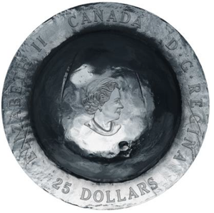 E-TRANSFER ONLY - SALE - 2018 1.5oz $25 LEST WE FORGET - MILITARY HELMET SHAPED FINE SILVER COIN (NO OUTER BOX)